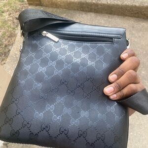 GUCCI  MEN CROSSBODY MESSENGER BAG